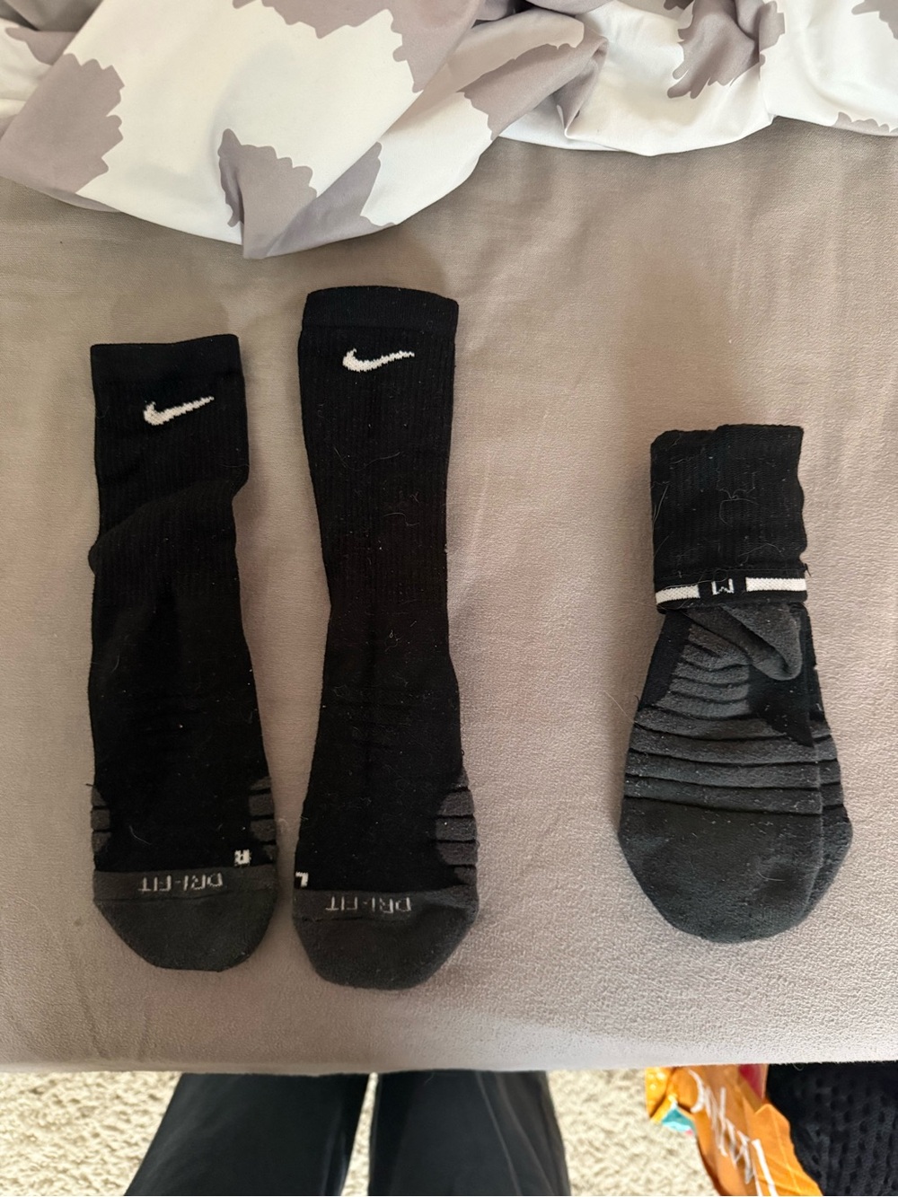 Nike Men’s Black Athletic Crew Socks with Cushioning - 3 Pack